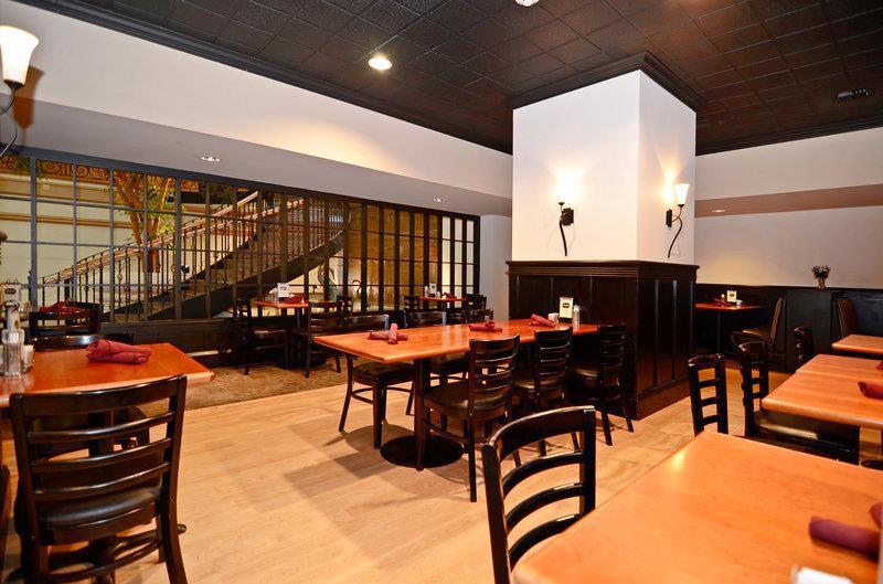 Four Points By Sheraton Bellingham Hotel & Conference Center Ristorante foto